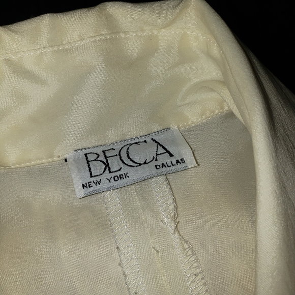 Vintage Wrap Top - Picture 8 of 9